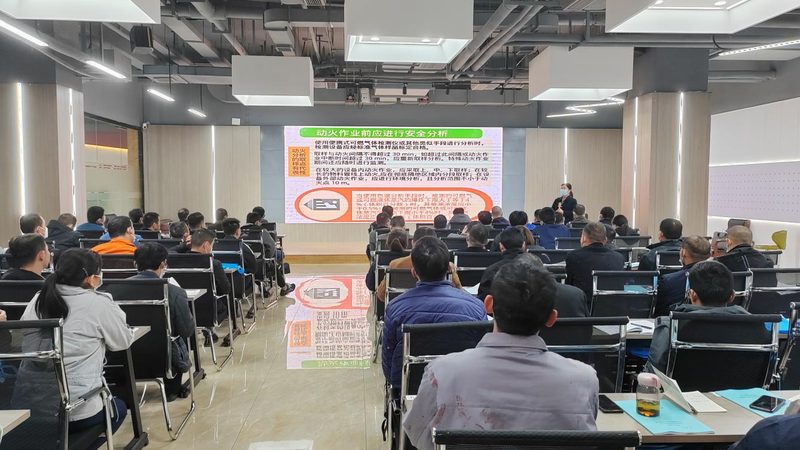 企业培训合同报价明细：揭秘背后的关键因素**